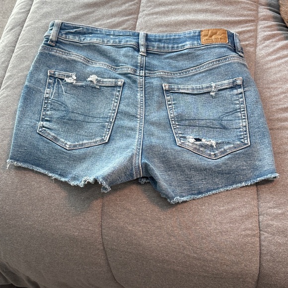 American Eagle high rise shortie size 8 - Picture 2 of 4